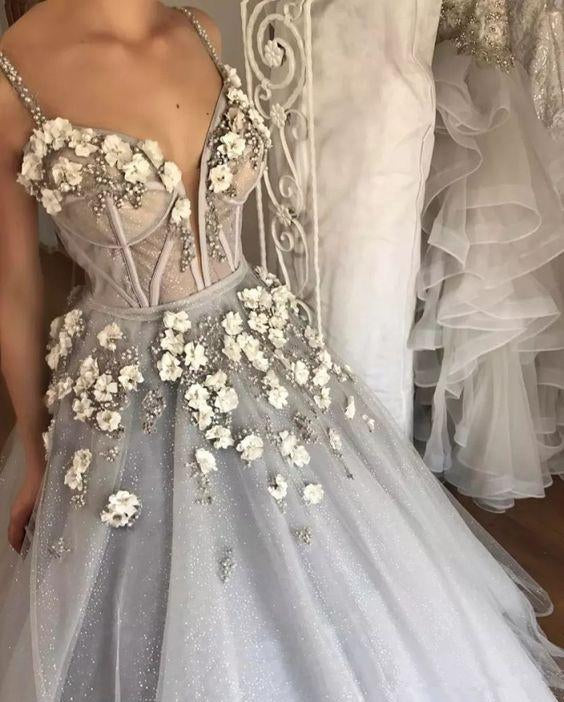 Sexy Straps Ball Gown Wedding Dress,Appliqued Deep V-neck Bridal Dress With Beads N291