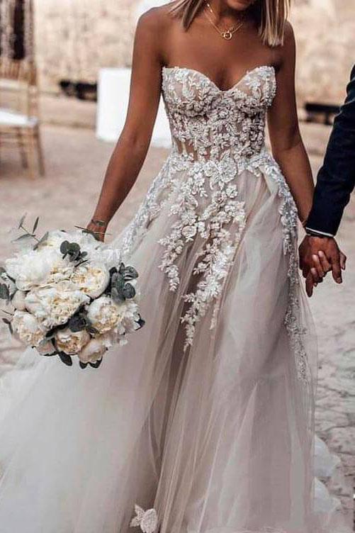 Boho Sweetheart Tulle Long Beach Wedding Dress Charming Appliques Bridal Dress N1515