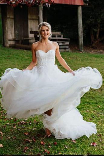Charming Sweetheart Tulle Wedding Dress, Puffy Backless Beach Wedding Gown N1771