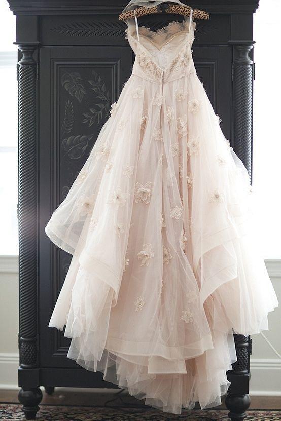 Wedding Dresses,Light Pink Tulle Wedding Gowns,Princess Wedding Dresses With Flowers,Wedding Dress with Lace,Sweetheart Brides Dress,Ball Gown Wedding Dress